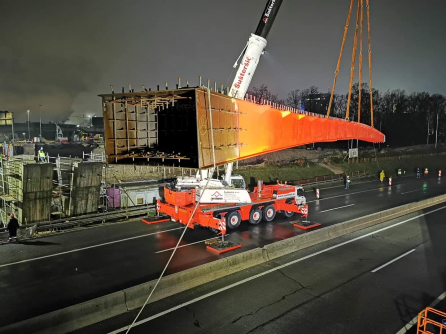 118553e8-ab76-42ed-8116-4f9e1da3f35d